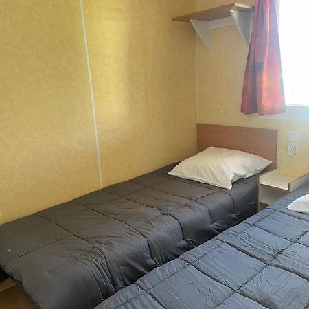 Mobil-Home Au Bord De L'Eau Feins Екстер'єр фото