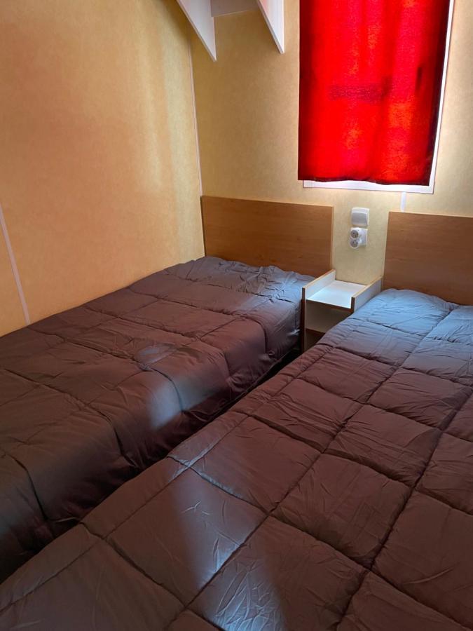 Mobil-Home Au Bord De L'Eau Feins Екстер'єр фото